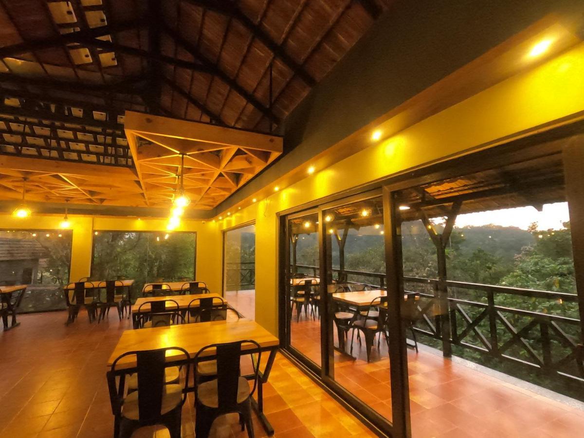 The Wild Trails Clarks Exotica , Munnar Otel Dış mekan fotoğraf